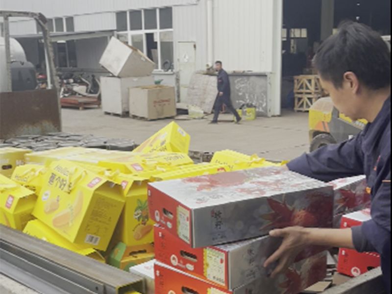 英大重工輸送機工廠中秋送溫暖，匠心傳承與員工關(guān)懷同行